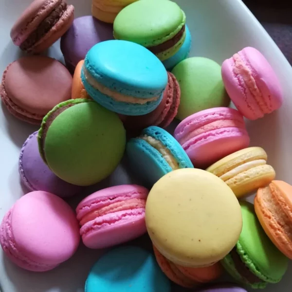 macarons slatkis za slatkis torte kolaci praline